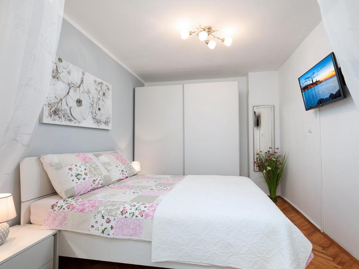 Apartment Manuel Poreč Eksteriør billede